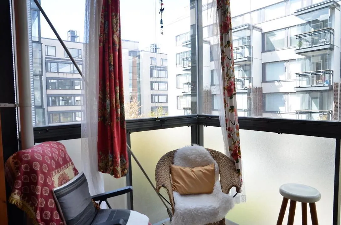 Beautiful Seaside Town Apartment With Sauna And On-Premise Restaurants Gym ,Supermarket Helsinki